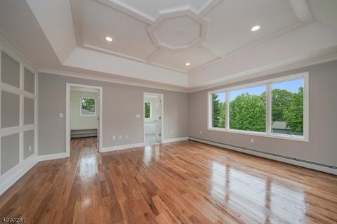 483 Cedar Ln, Paramus, NJ 07652 photo 22