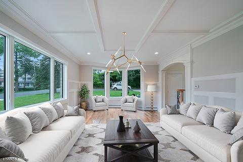 483 Cedar Ln, Paramus, NJ 07652 photo 17