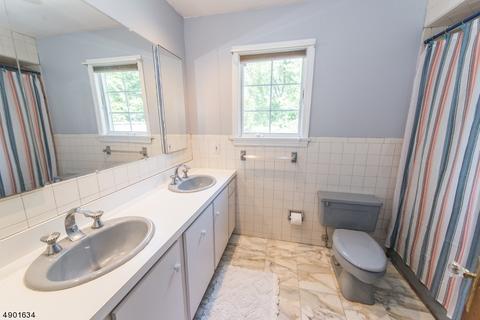 161 Ridge Rd, Nutley, NJ 07110 photo 17