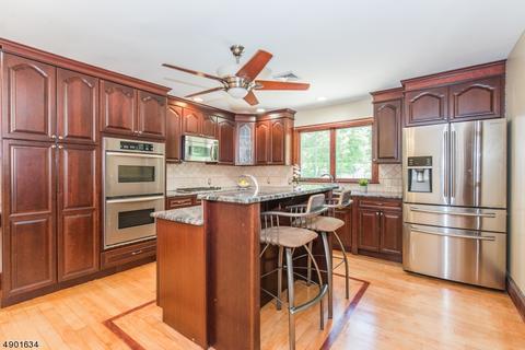 161 Ridge Rd, Nutley, NJ 07110 photo 6