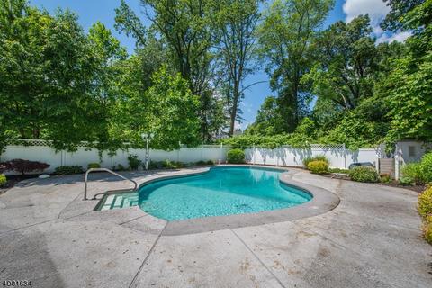 161 Ridge Rd, Nutley, NJ 07110 photo 23