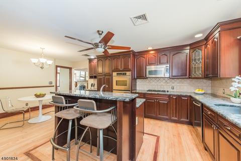 161 Ridge Rd, Nutley, NJ 07110 photo 7