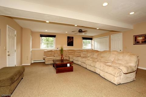 23 Pitman Pl, Wayne, NJ 07470 photo 19