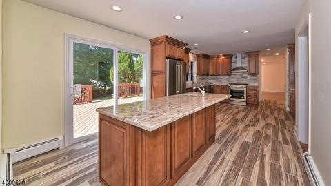 182 Webster Dr, Wayne, NJ 07470 photo 5