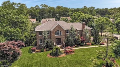232 Colfax Rd, Wayne, NJ 07470 photo 1