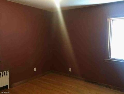 244 Mary St, Hackensack, NJ 07601 photo 9