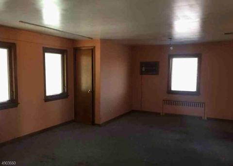 244 Mary St, Hackensack, NJ 07601 photo 12