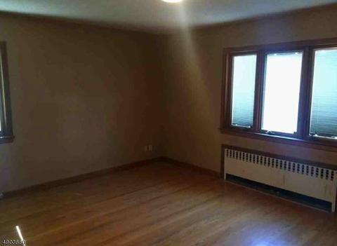 244 Mary St, Hackensack, NJ 07601 photo 10