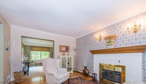 15 Summit Dr, Wayne, NJ 07470 photo 3