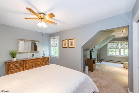 15 Summit Dr, Wayne, NJ 07470 photo 18