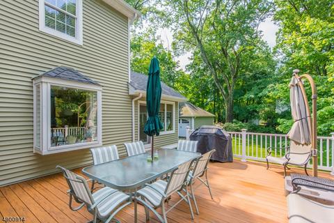 15 Summit Dr, Wayne, NJ 07470 photo 21