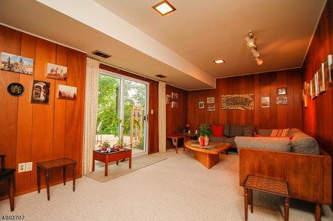 14 Debbie Pl, Dover, NJ 07801 photo 10