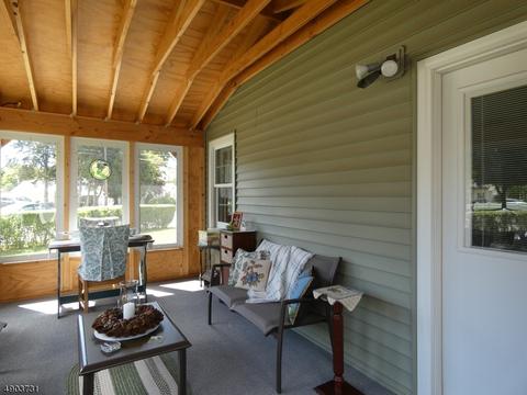 7 Paul Pl, Wanaque Boro, NJ 07420 photo 17