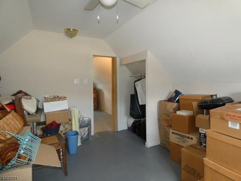 7 Paul Pl, Wanaque Boro, NJ 07420 photo 16