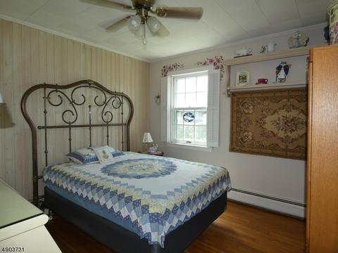 7 Paul Pl, Wanaque Boro, NJ 07420 photo 12