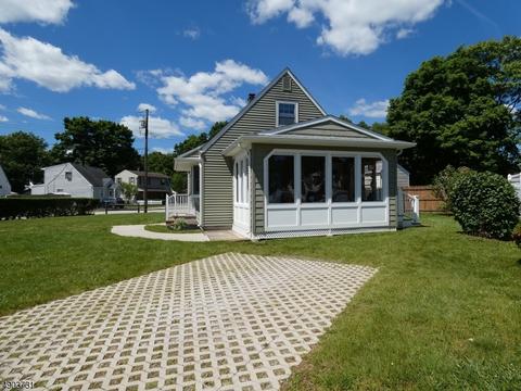 7 Paul Pl, Wanaque Boro, NJ 07420 photo 20