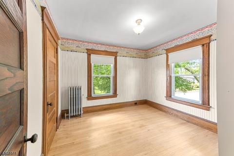 105 E Central Ave, Wharton, NJ 07885 photo 15