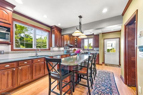 105 E Central Ave, Wharton, NJ 07885 photo 3
