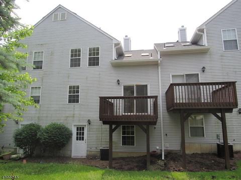 157 Cameron Ct, Hackettstown, NJ 07840 photo 2