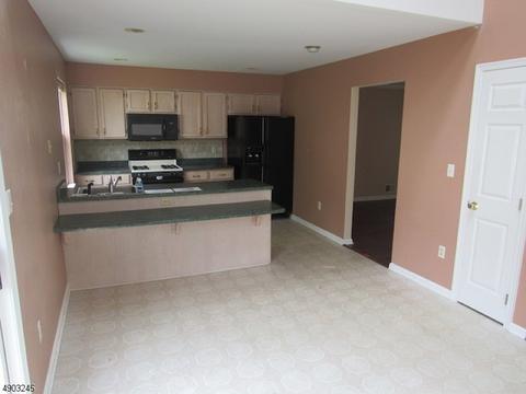 157 Cameron Ct, Hackettstown, NJ 07840 photo 8