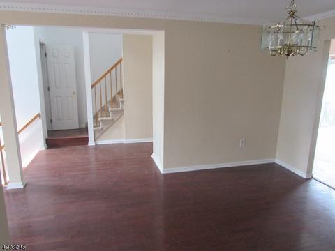 157 Cameron Ct, Hackettstown, NJ 07840 photo 4