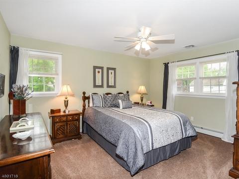 267 Midwood Rd, Paramus, NJ 07652 photo 21