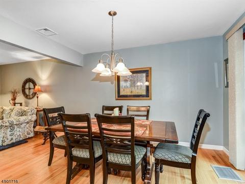 267 Midwood Rd, Paramus, NJ 07652 photo 7