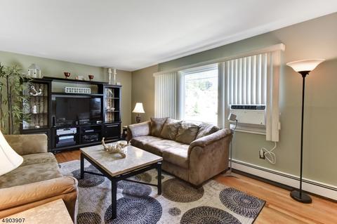 142 Walnut St, Bloomfield, NJ 07003 photo 6