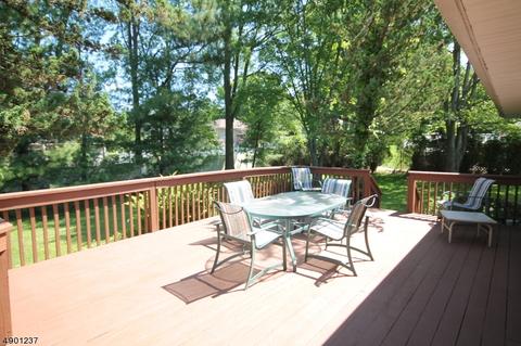 63 Harmer Ter, Wayne, NJ 07470 photo 6