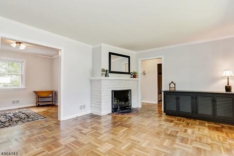 136 Elm St, Dover, NJ 07801 photo 5
