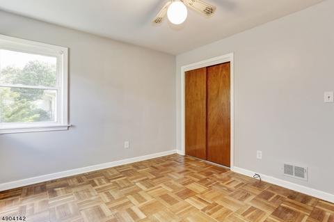 136 Elm St, Dover, NJ 07801 photo 14