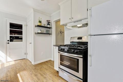 136 Elm St, Dover, NJ 07801 photo 7