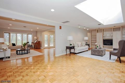 64 Oxbow Pl, Wayne, NJ 07470 photo 5