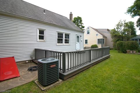 34 Post Rd, Clark, NJ 07066 photo 12