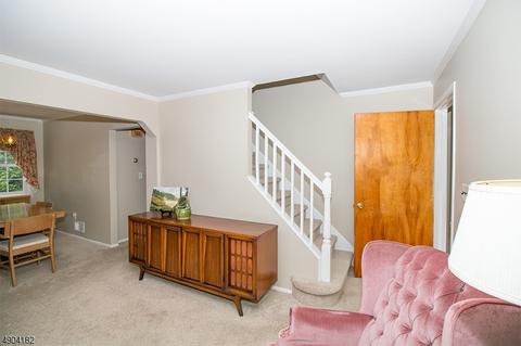 34 Post Rd, Clark, NJ 07066 photo 16