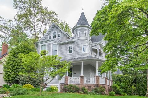 152 Brookfield Ave, Nutley, NJ 07110 photo 1