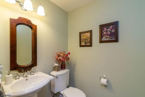 23 Anderson Dr, Wayne, NJ 07470 photo 15
