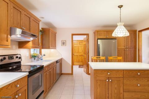 23 Anderson Dr, Wayne, NJ 07470 photo 13