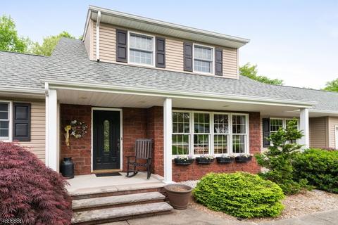 23 Anderson Dr, Wayne, NJ 07470 photo 2
