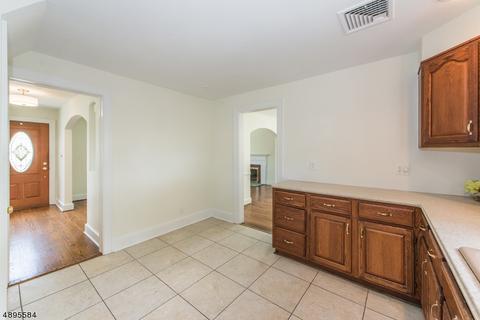 73 Ernst Ave, Bloomfield, NJ 07003 photo 17