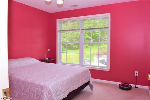 49 Arrowgate Dr, Randolph, NJ 07869 photo 12