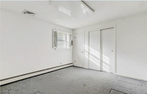 503 Hobart Rd, Paramus, NJ 07652 photo 14