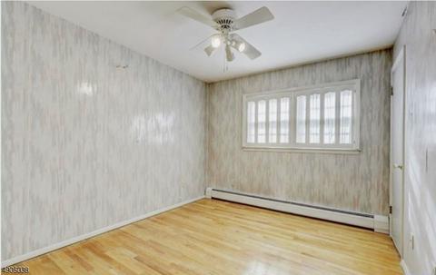 503 Hobart Rd, Paramus, NJ 07652 photo 9