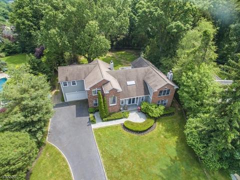 16 Heller Dr, Montclair, NJ 07043 photo 25