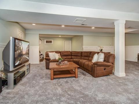 16 Heller Dr, Montclair, NJ 07043 photo 20