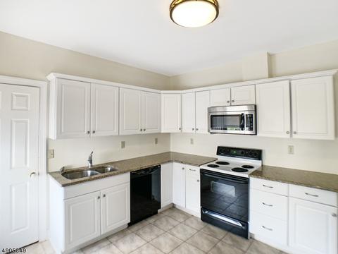 98-100 Main St, Hampton, NJ 08827 photo 6