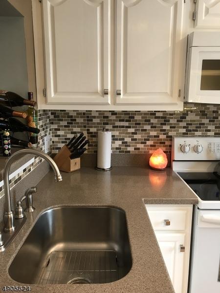 31 Rushmore Ln, Hackettstown, NJ 07840 photo 5