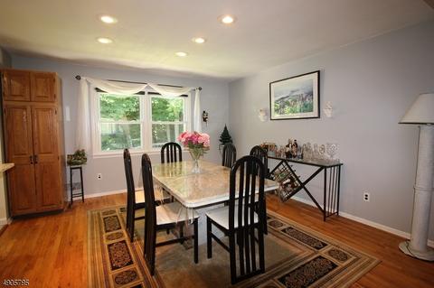 13 Wolfe Dr, Wanaque, NJ 07465 photo 5