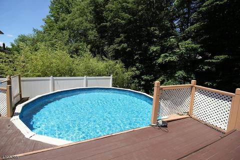 13 Wolfe Dr, Wanaque, NJ 07465 photo 12