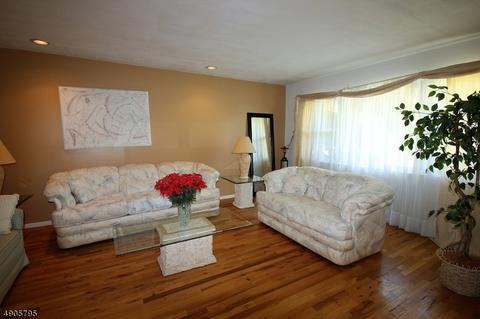 13 Wolfe Dr, Wanaque, NJ 07465 photo 7